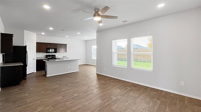 Building Photo - 112 Skipping Stone Ln