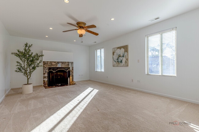 Building Photo - 20772 N William Ave