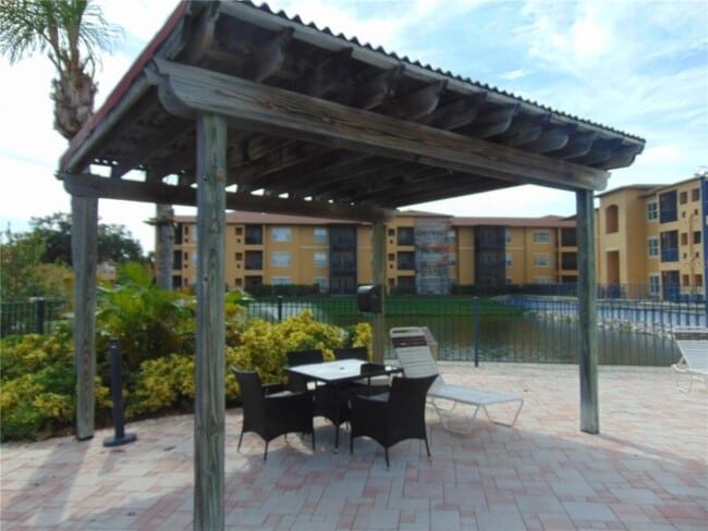 Building Photo - 4323 Bayside Village Dr