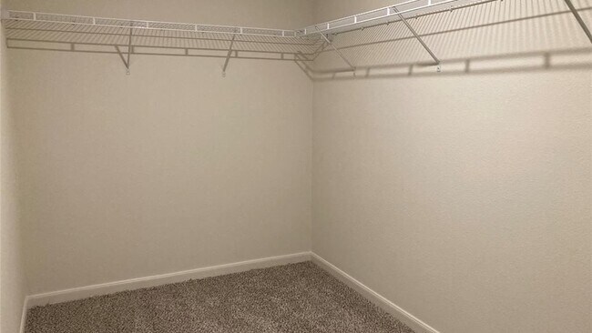 Building Photo - 3017 Boran Dr