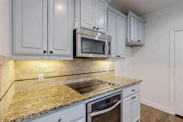 Building Photo - 712 Da Vinci Ct