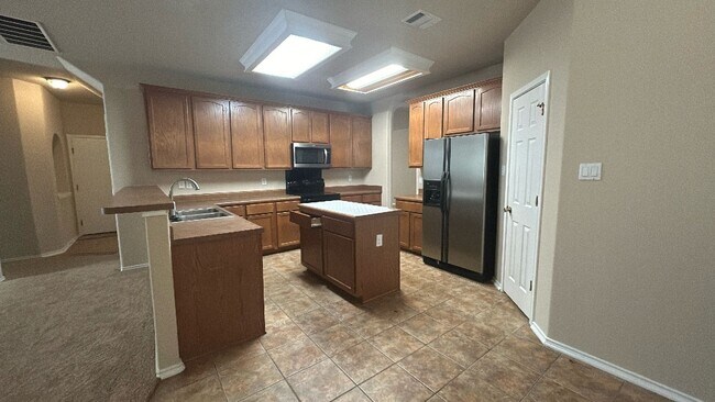 Building Photo - BEAUTIFUL 3 BD/2.5 BA IN SCHERTZ READY FOR...