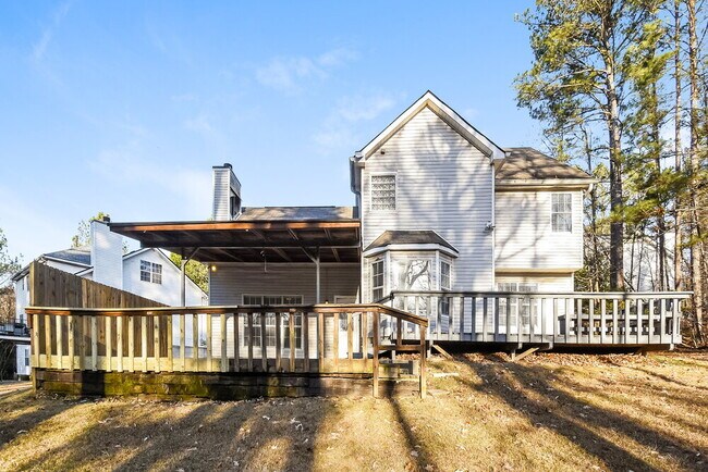 Building Photo - 1365 Lywellen Ct