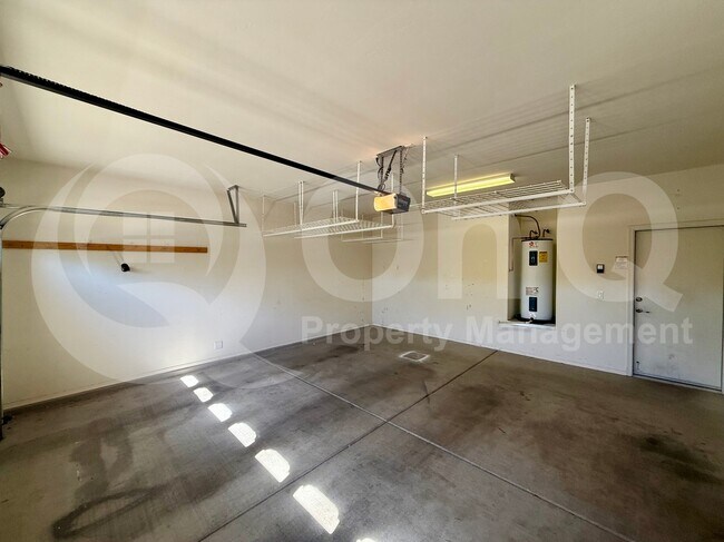 Building Photo - 3259 S Lakeside Ridge Loop