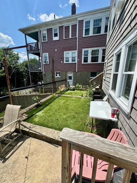 Building Photo - 68 Thomas Park