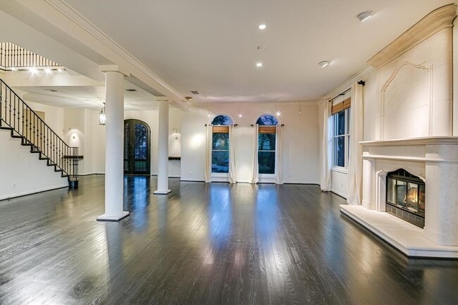 Building Photo - 4708 Lookout Mountain Cove