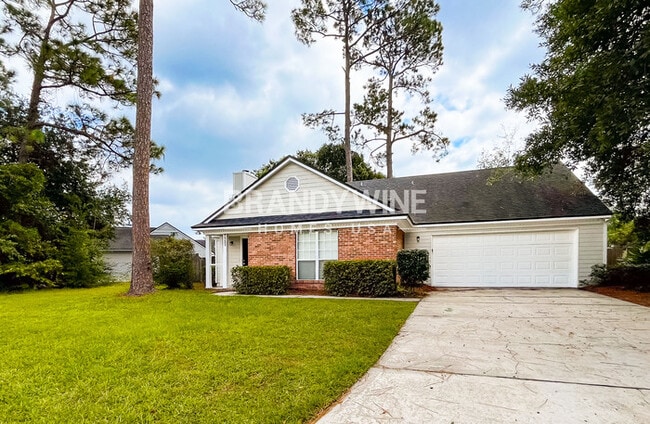 Building Photo - 3931 Hunters Lake Cir W