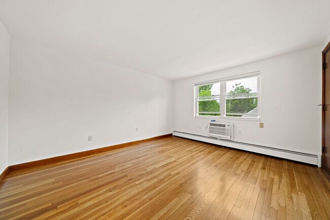 Building Photo - 161 Neponset Valley Pkwy