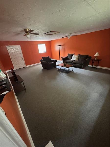 Building Photo - 2578 Shadowbrook Dr