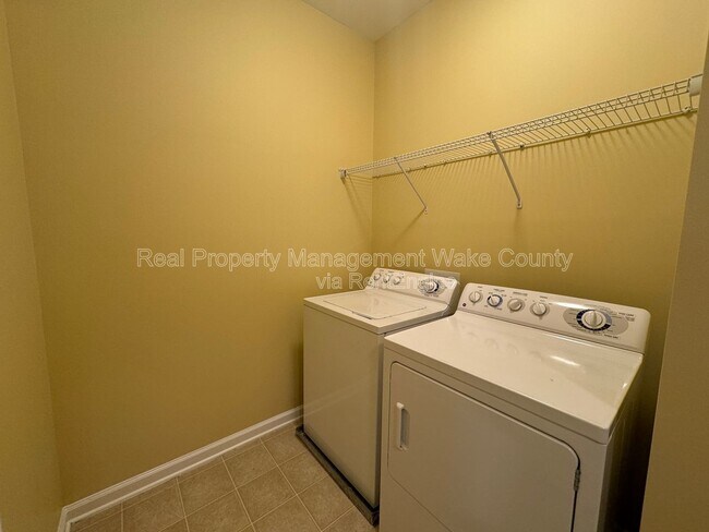 Building Photo - 8339 Niayah Way