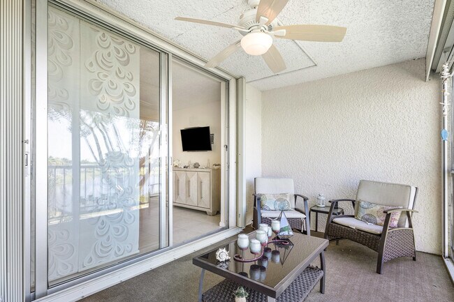 Building Photo - 14575 Bonaire Blvd