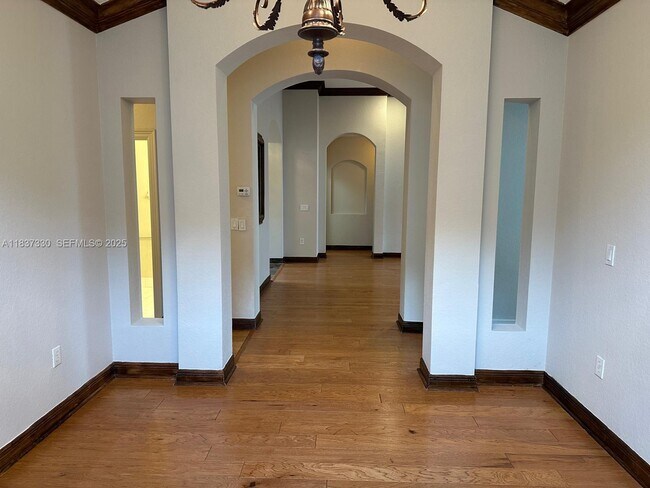 Building Photo - 18580 SW 44th St