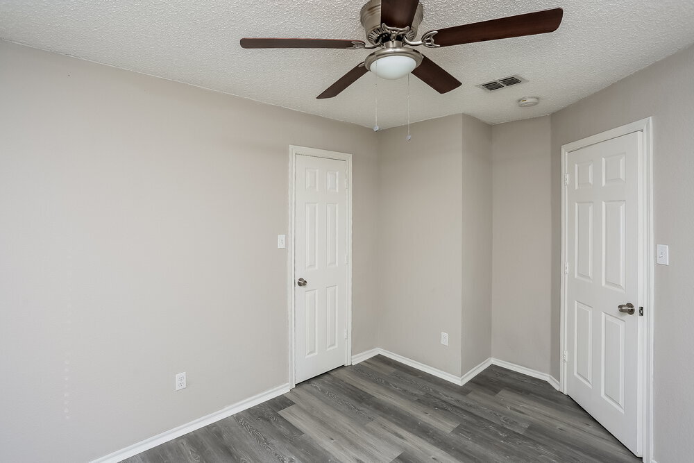 Building Photo - 6841 Prairie Hill Rd N