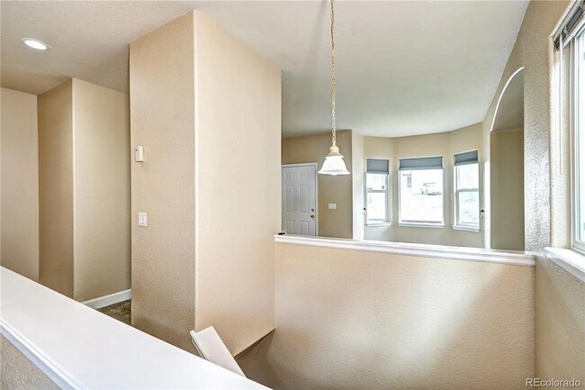 Building Photo - 3 bed / 2.5 bath duplex in Castle Rock!! -18 month lease preferred