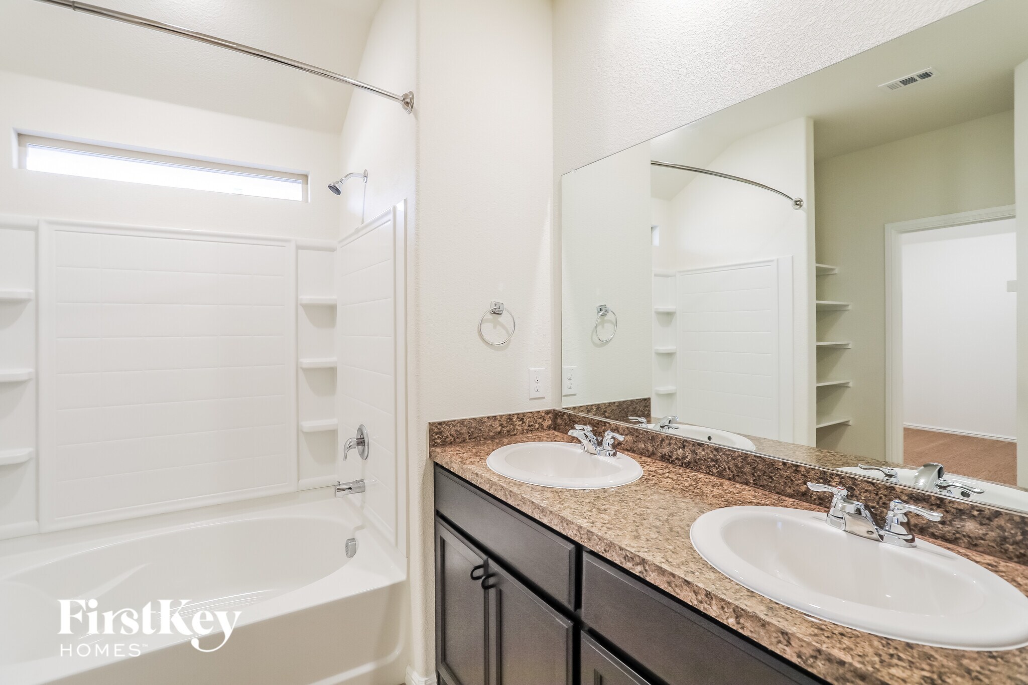 Building Photo - 2205 Sadlers Creek Ln