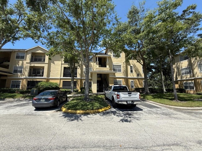 Building Photo - 2564 Robert Trent Jones Dr
