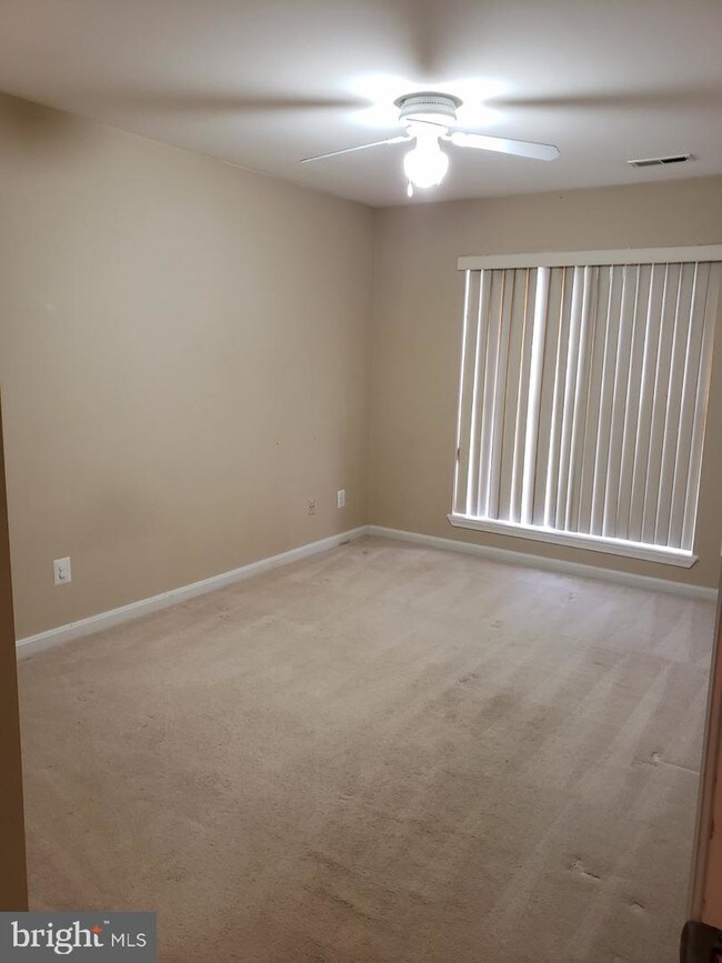 21845 Baldwin Square 21845 Baldwin Square Sterling VA 20164