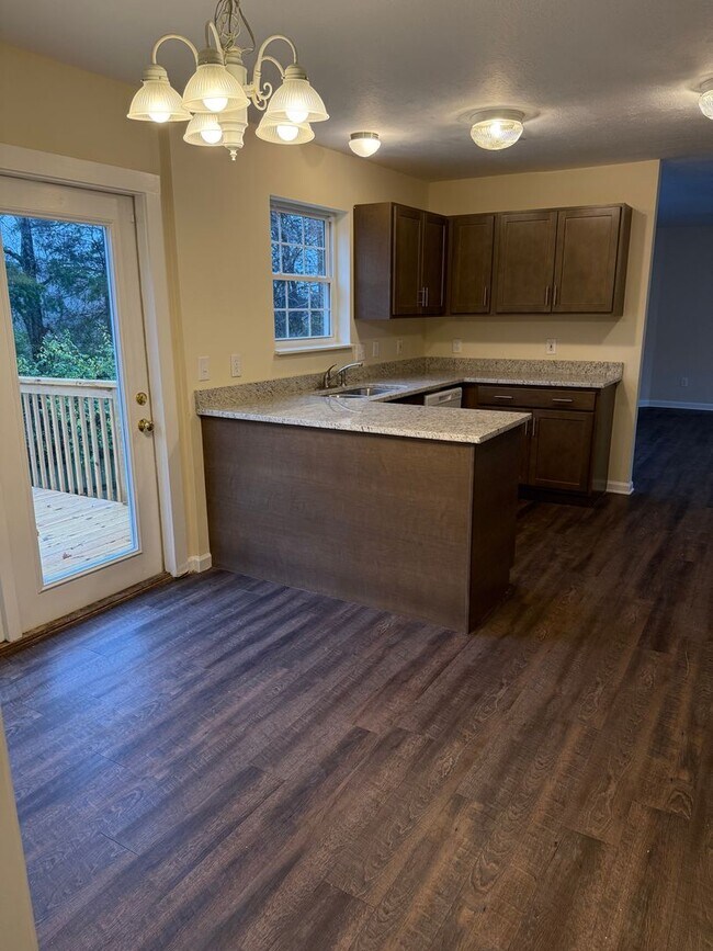 Building Photo - COMING SOON!!!!  Updated 4 Bedroom 2.5 Bath house in convenient West Knoxville location