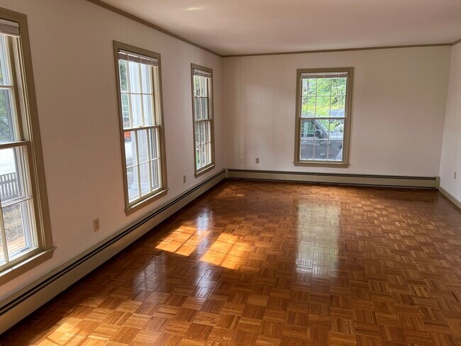 Building Photo - 24 Morse Ct