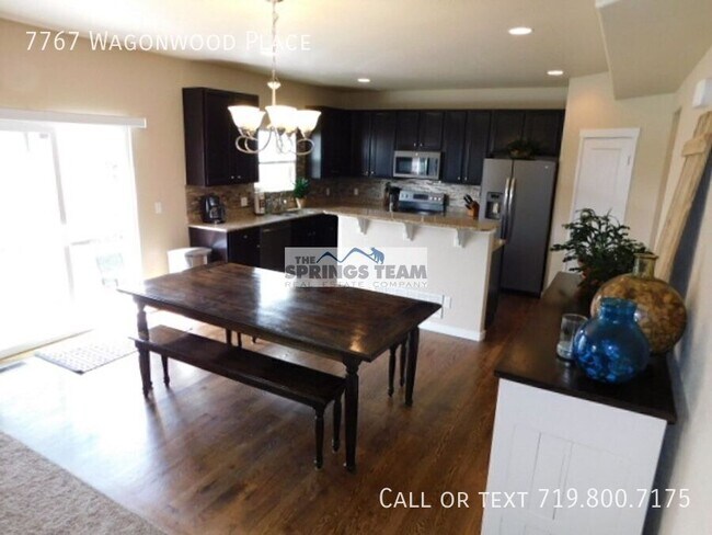 Building Photo - 7767 Wagonwood Pl