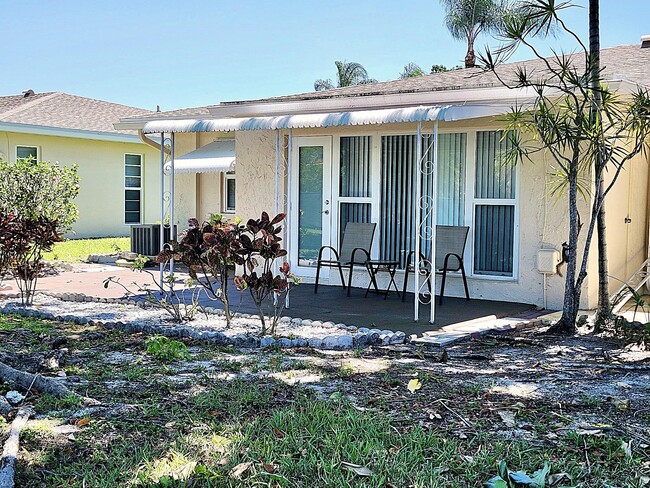 Building Photo - 20920 Sedgewick Dr