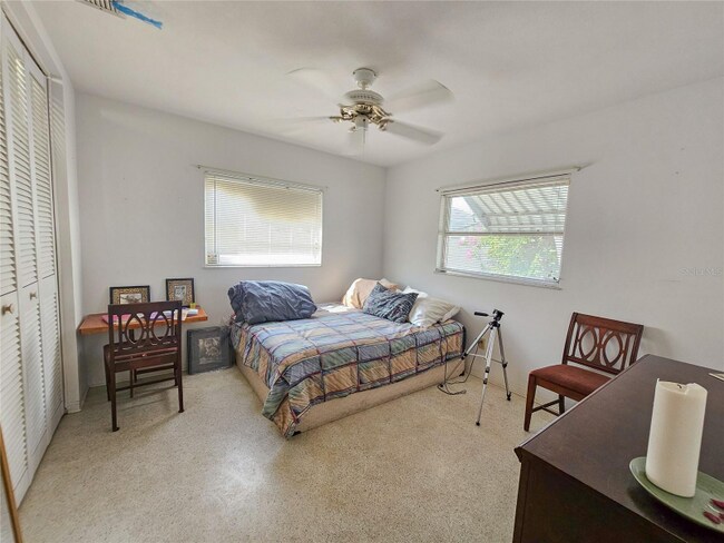 Building Photo - 2066 High Ridge Dr