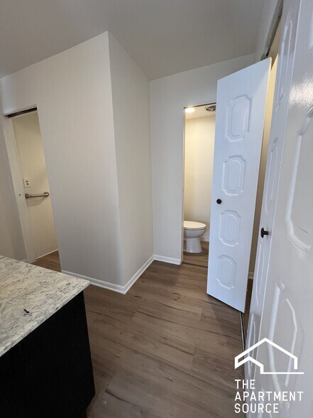 Building Photo - 2310 N Harlem Ave