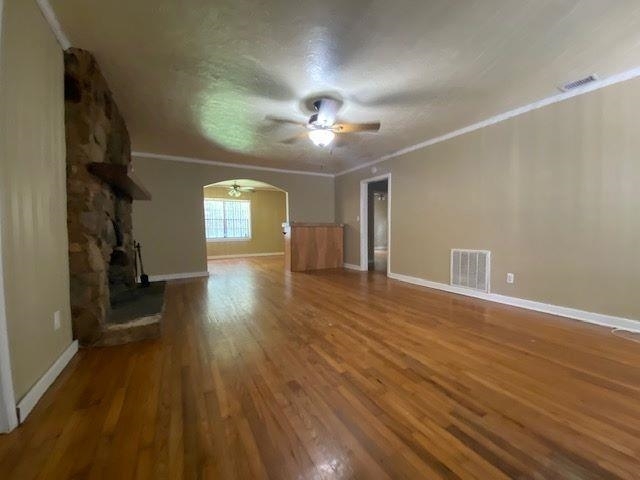 Primary Photo - 229 Columbia Dr