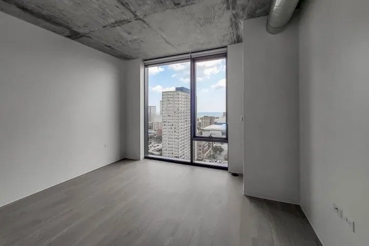 Building Photo - 2107 S Wabash Ave