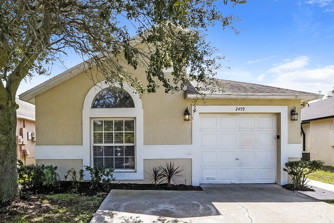 Building Photo - 2459 Parsons Pond Cir