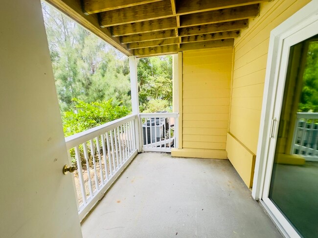 Building Photo - 225 S Tropical Trail