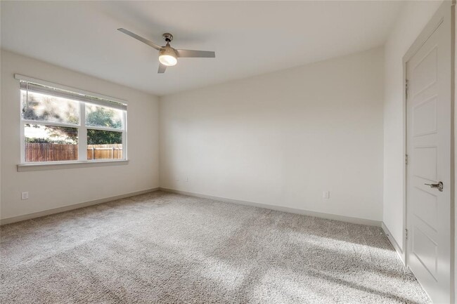 Building Photo - 153 Filifera Ct