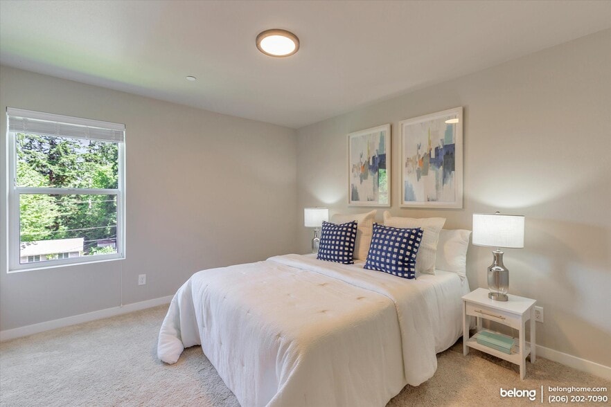 Building Photo - 13717 Admiralty Way