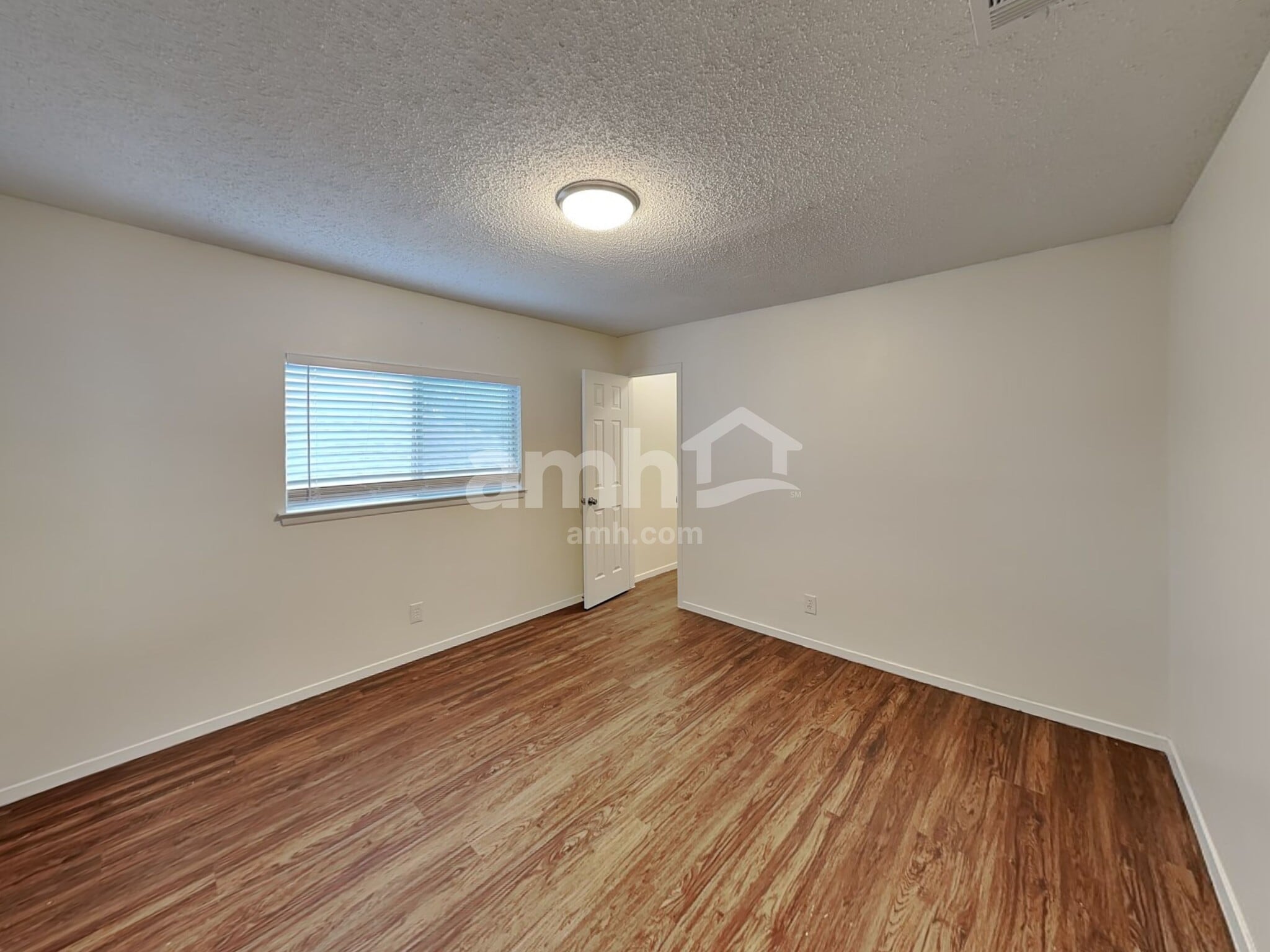 Building Photo - 2407 Canyon Rim