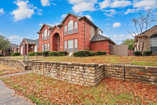 Building Photo - 1226 Rivercrest Dr