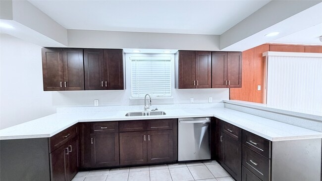 Building Photo - 11119 Atwell Dr