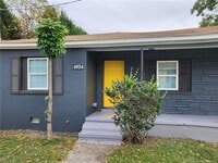 Building Photo - 4916 Schmidt St