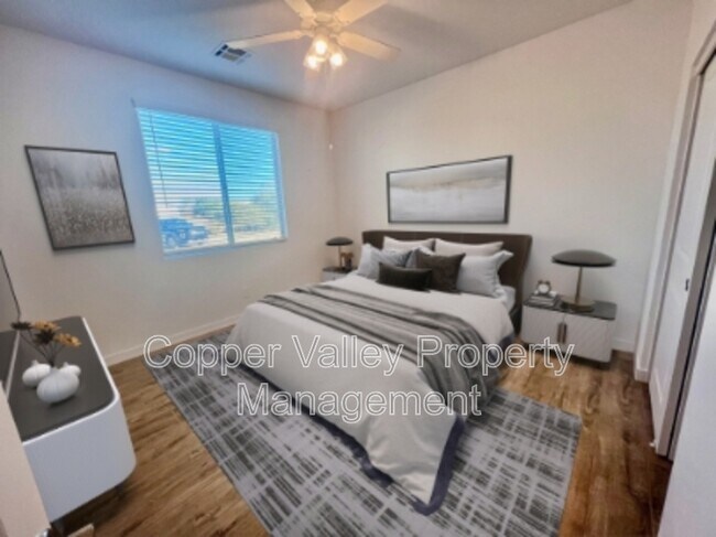 Building Photo - 20293 W Hazelwood St