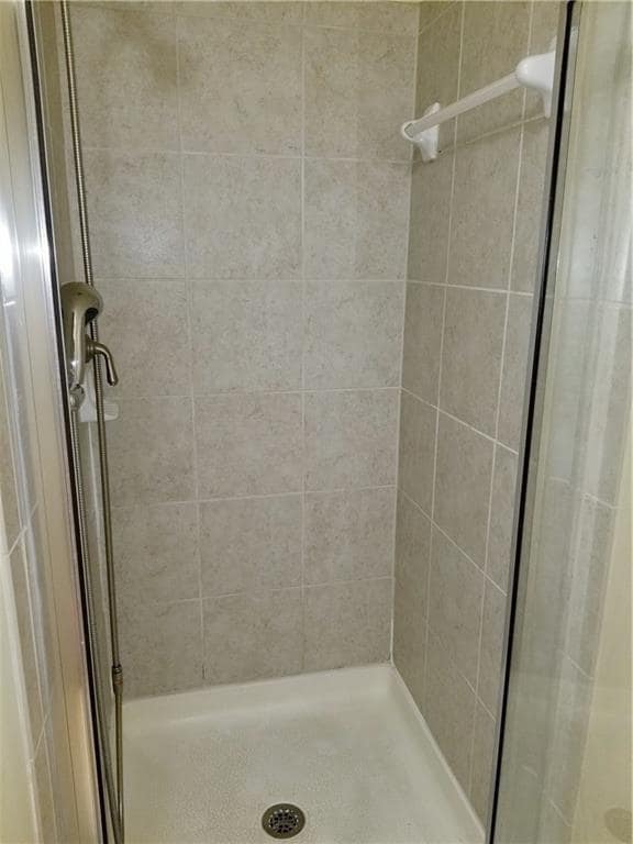 Building Photo - 3363 Stoneham Dr NW