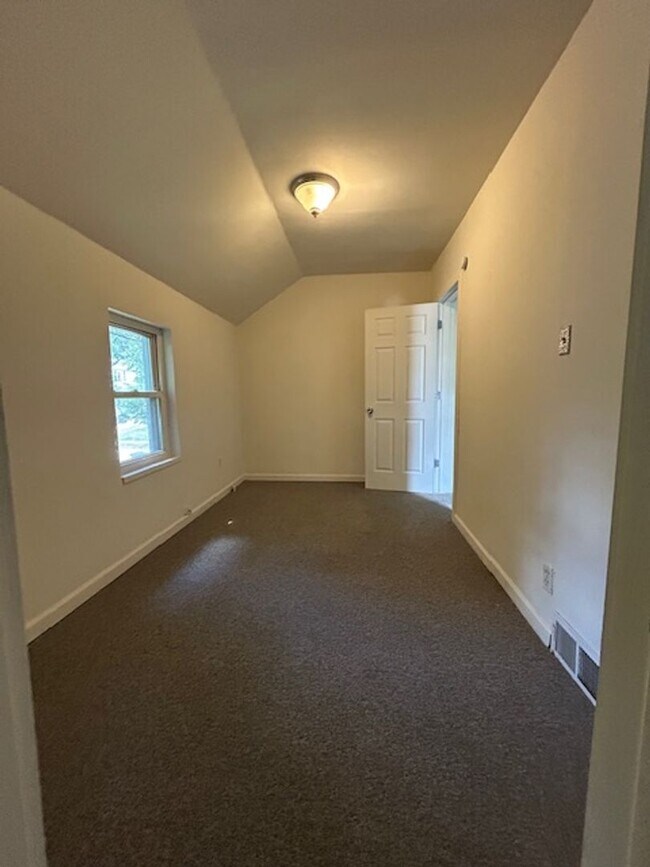 Building Photo - University Park 5BR/2BA—Walkable to UA, Fl...
