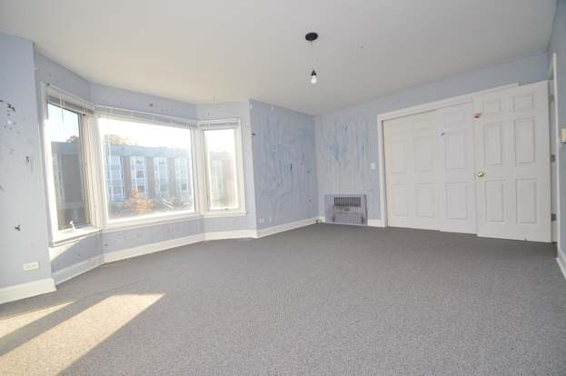 Building Photo - 2400 Archbury Ln
