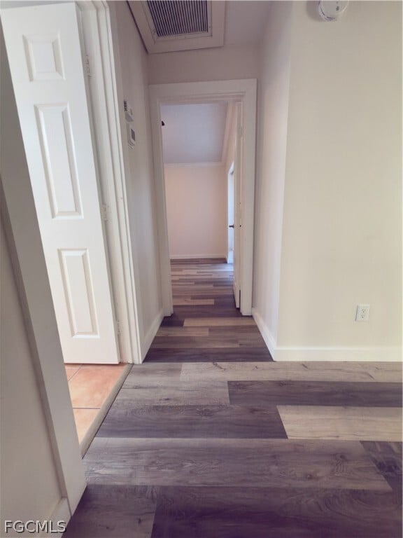 Building Photo - 17455 Silver Fox Dr