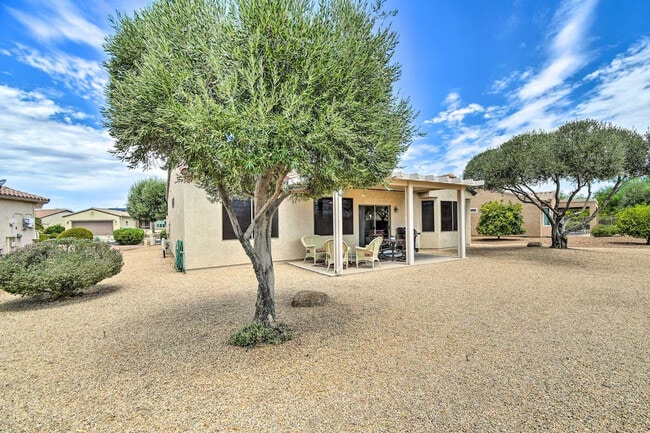 Building Photo - 15033 W Home Run Dr