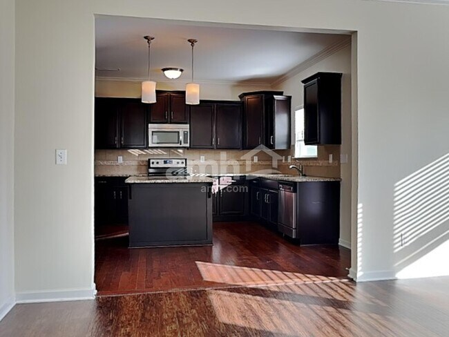 Building Photo - 4311 Hampstead Heath Dr