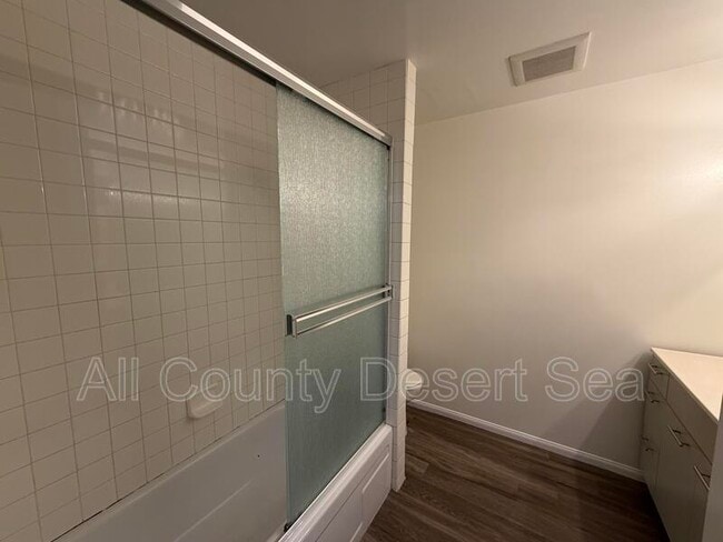Building Photo - 1587 Coriander Dr