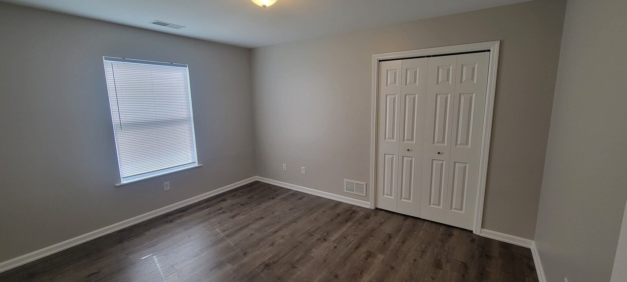 Bedroom 2 - 8590 Jackson St