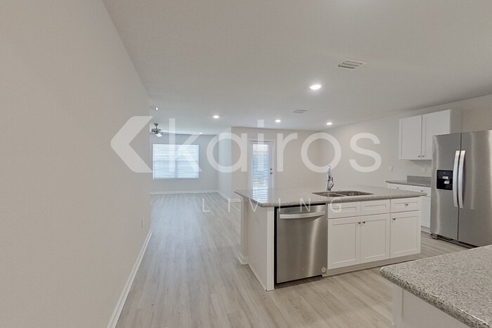 Building Photo - 154 Metalmark Dr