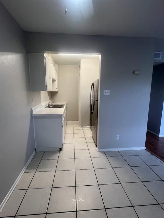 Building Photo - 307 E 31st St