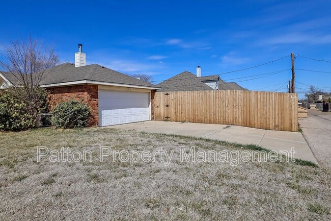 Building Photo - 6205 Janae St