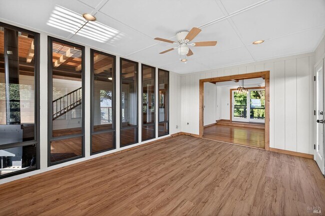 Building Photo - 2299 Sobre Vista Rd